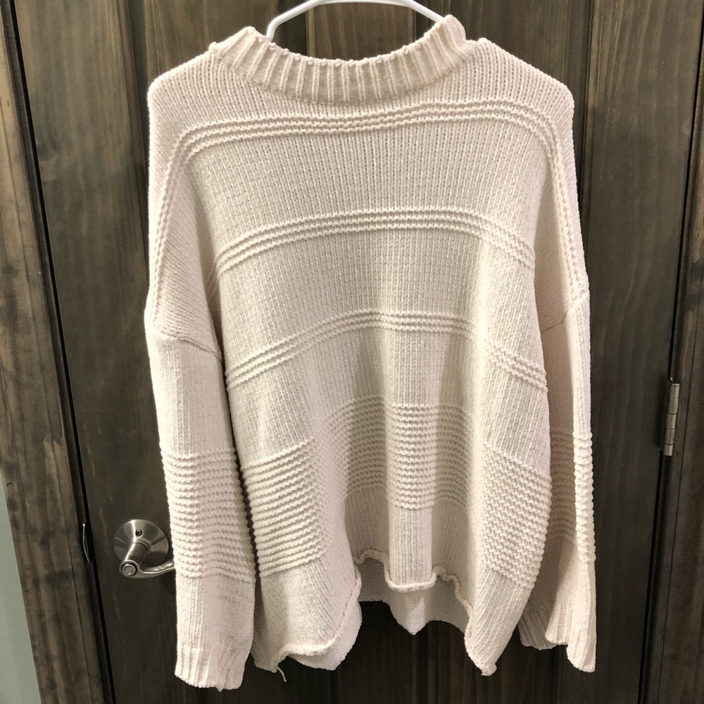 Oversized EXTREMELY SOFT cream sweater